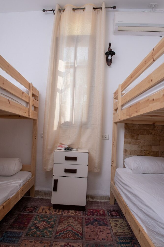 Hostal La Casetta