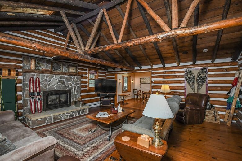 Country Roads Cabin