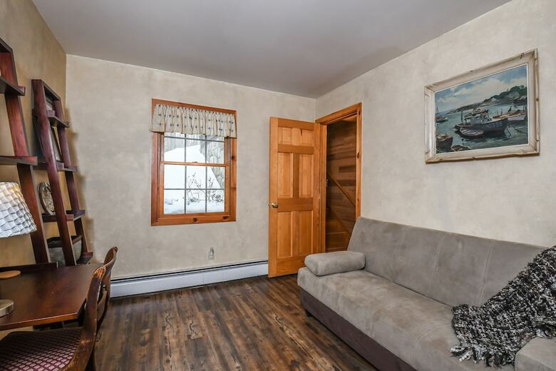 Country Roads Cabin