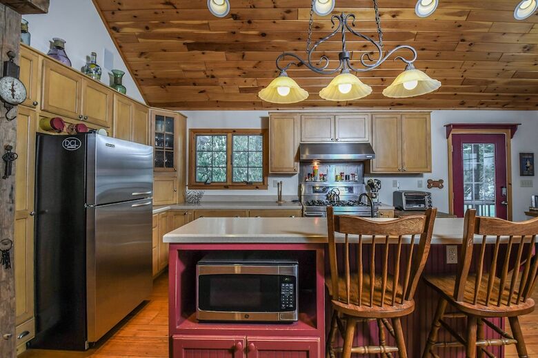 Country Roads Cabin