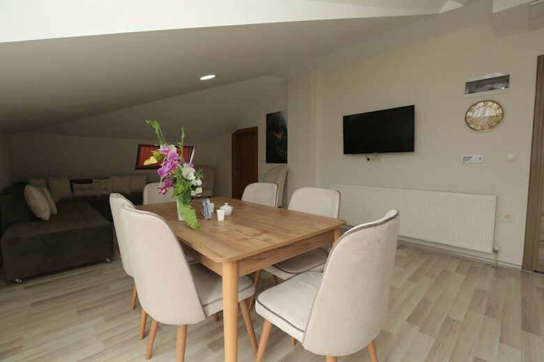 Guguvak Suites By Surur