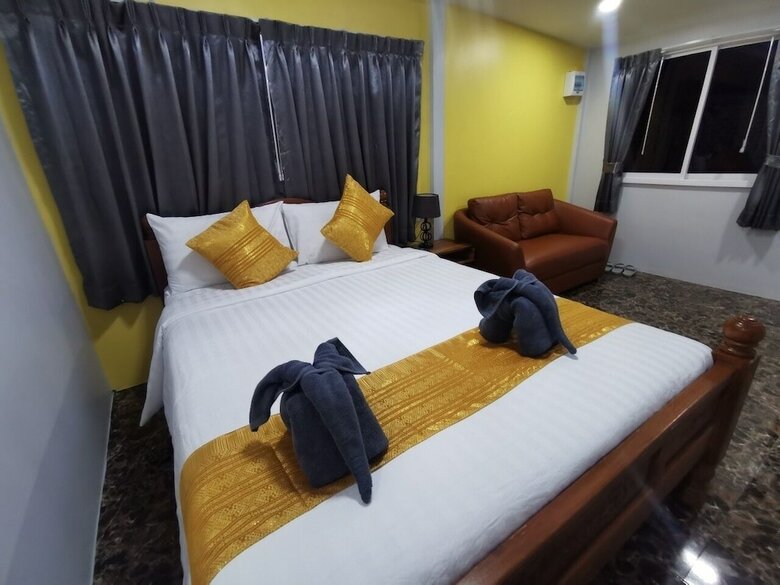 Hotel At Thara Aonang