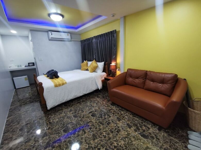 Hotel At Thara Aonang