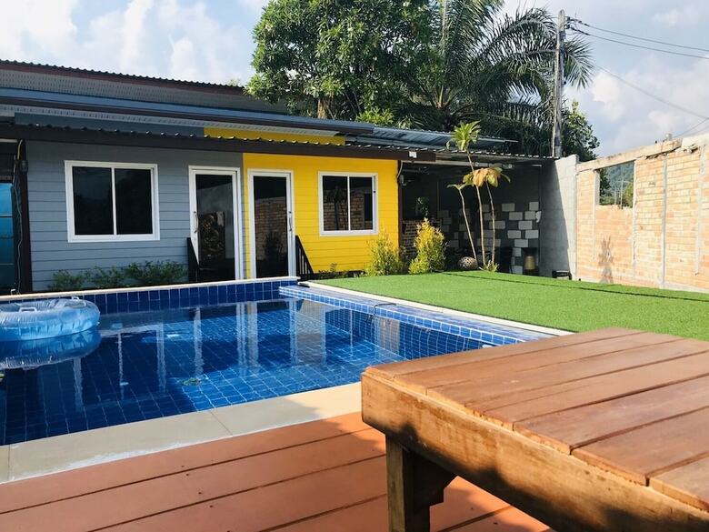 Hotel At Thara Aonang