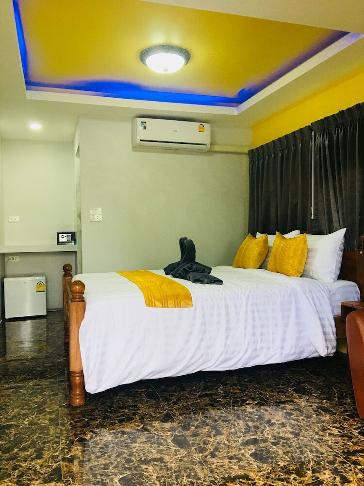 Hotel At Thara Aonang
