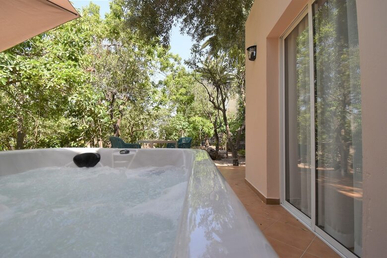 Bed & Breakfast Villa Nestor