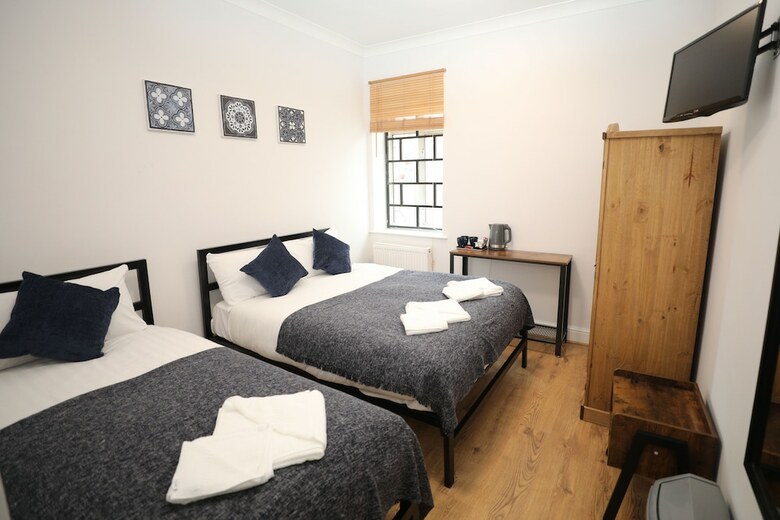 Golders Park Hotel