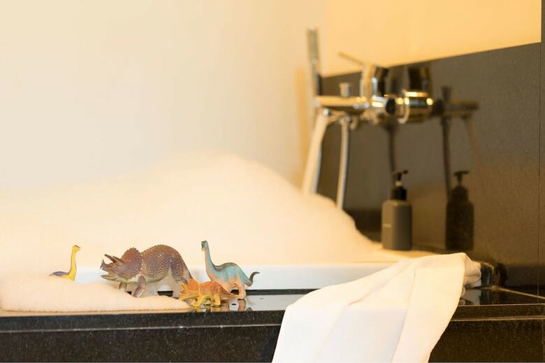 Two Villas Holiday Phuket Onyx Style Nai Harn Beach