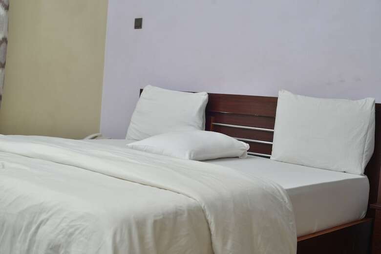 Hotel The College Court Suites