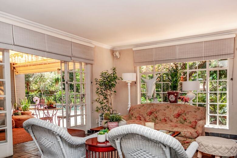 Bed & Breakfast Six Sandton