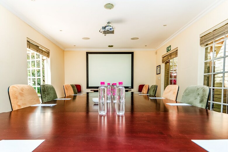 Bed & Breakfast Six Sandton