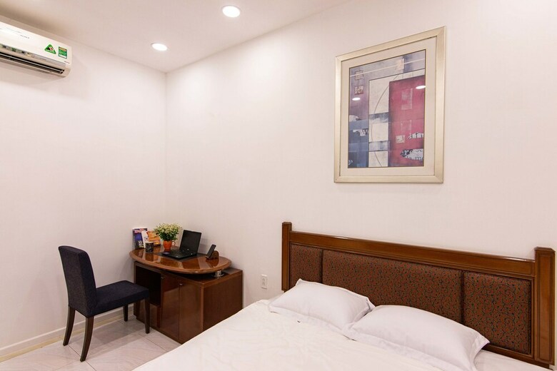 Hotel Bhome Dinh Cong Trang