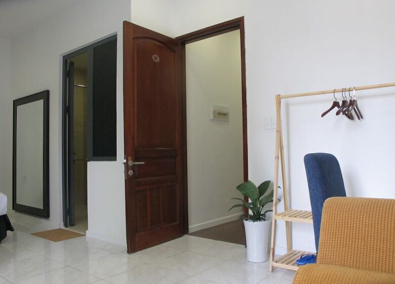 Hotel Bhome Dinh Cong Trang
