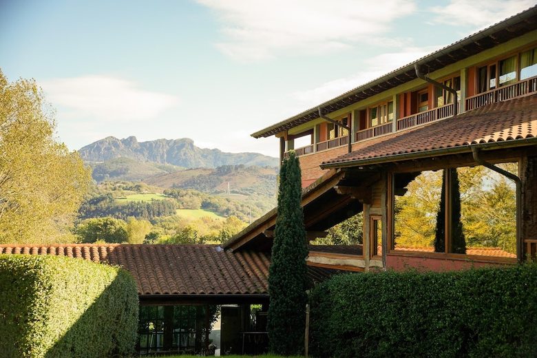Hotel Restaurante Usategieta