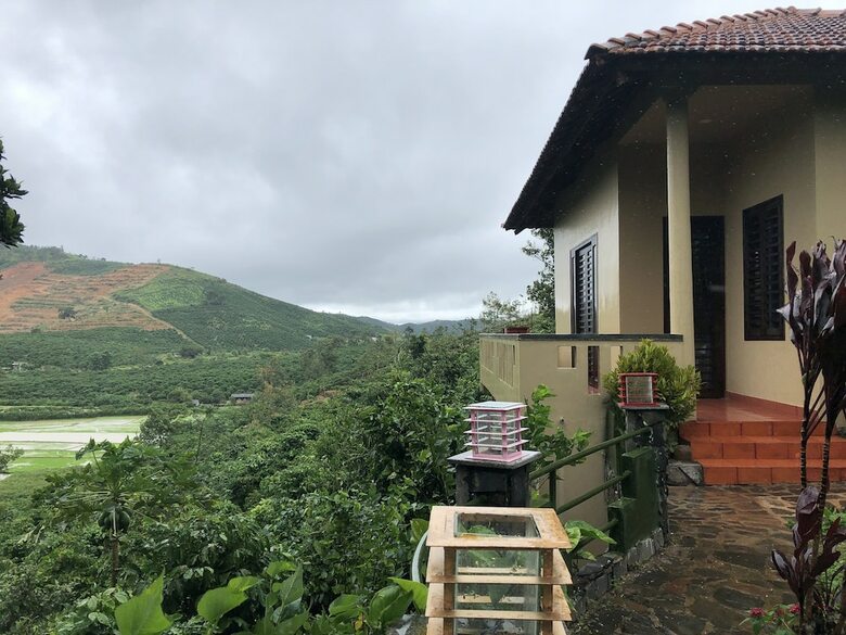 Hotel Ivory Falls Villa