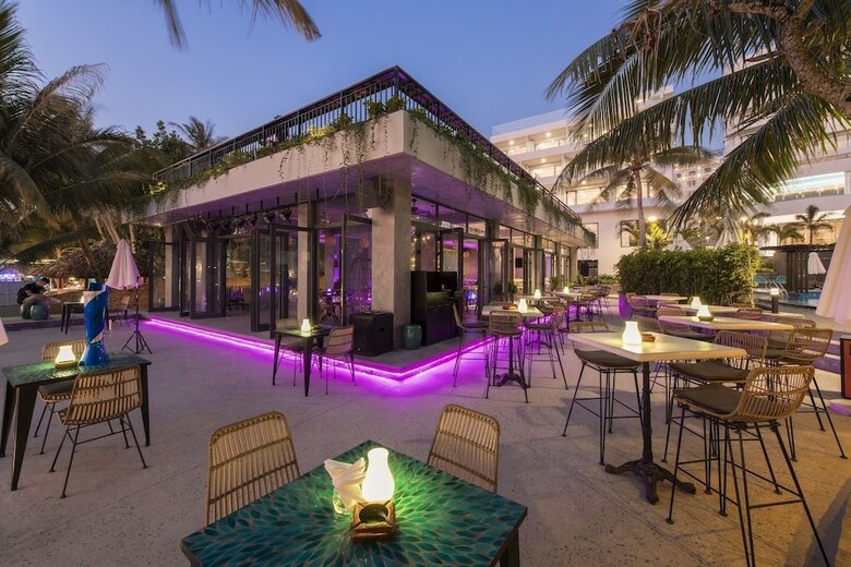 Hotel Sunset Beach Resort & Spa