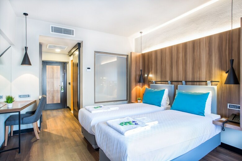 Signature Hotels & Spa