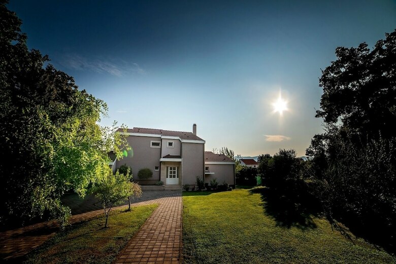 Zen Villa
