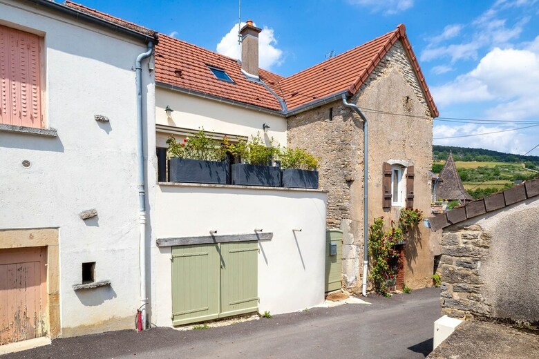 La Maison de La Petite Charri�re