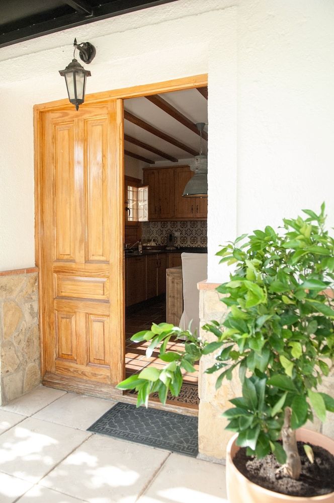 Cortijo Blanco Apartments