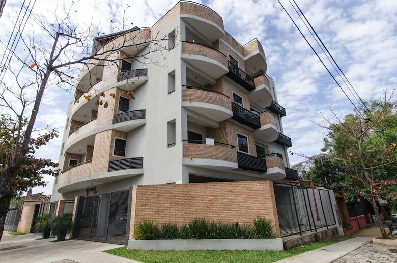 Apartamento Plaza Iturbe 2 Dormitorios Cerca de Todo