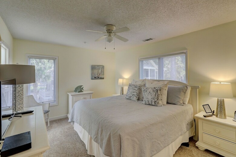 Villa Huntington 7644