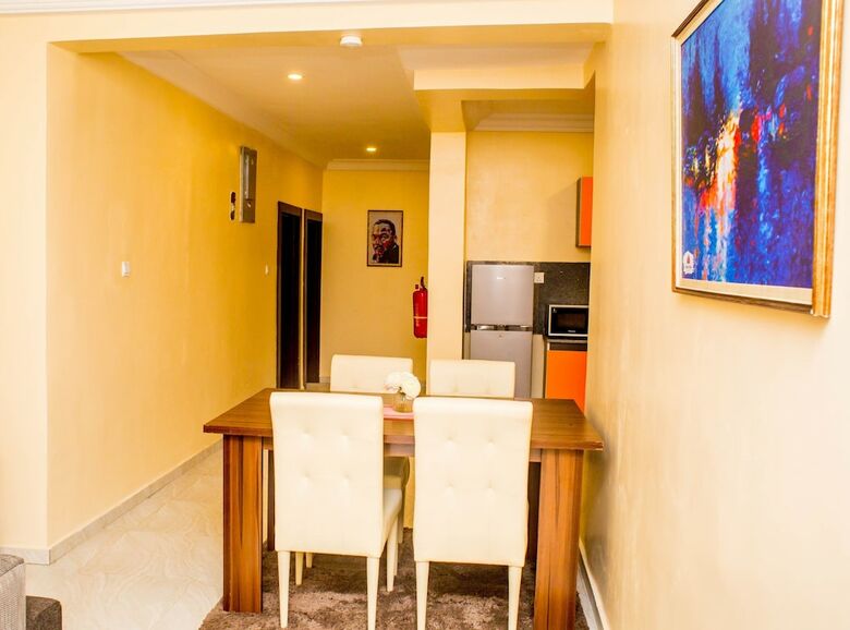 Tennys Place Apartments Garki