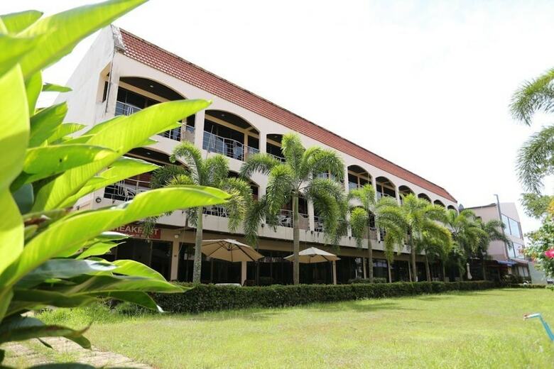 Hotel Krabi Redwood Resort
