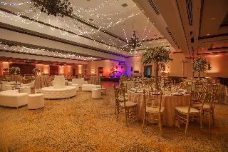 Hotel Los Sue�os Marriott