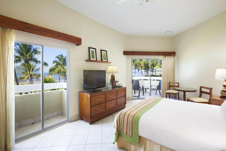 Hotel Doubletree Resort By Hilton Puntarenas All Incl.