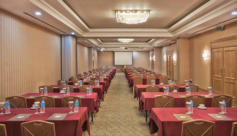 Akka Alinda Hotel