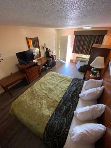 Motel Budget Host Inn - Baxley