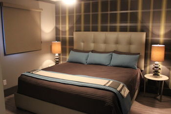 Hotel Vintage Block Inn & Suites