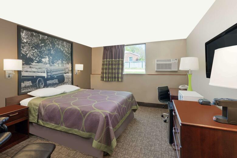 Motel Super 8 Carroll North