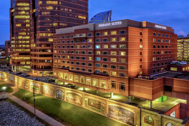 Hotel Embassy Suites Cincinnati - Rivercenter