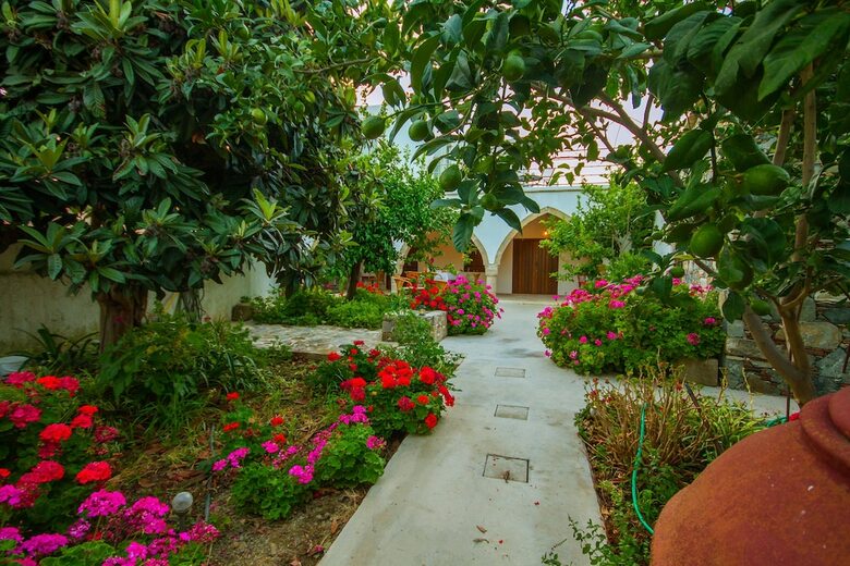 Estia Gaia Cottage