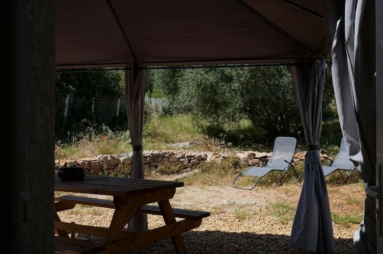 Hotel Ecoutez Les Oiseaux