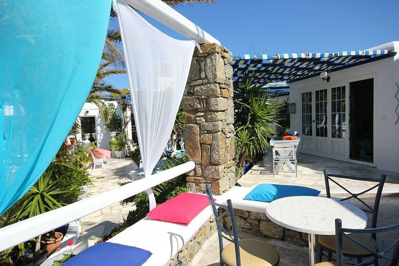 Hotel Amaryllis Apartments & Studios