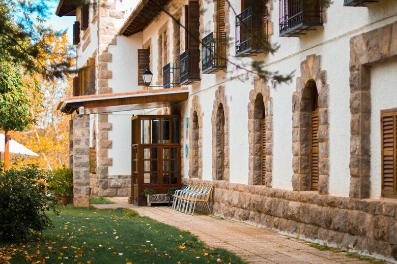 Hotel Balneario de Manzanera El Para�so
