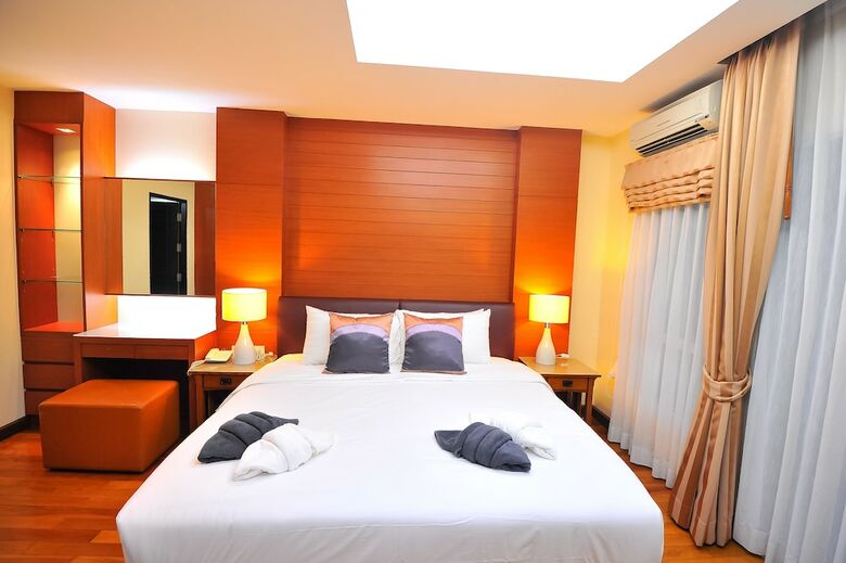 Hotel 42 Grand Residence