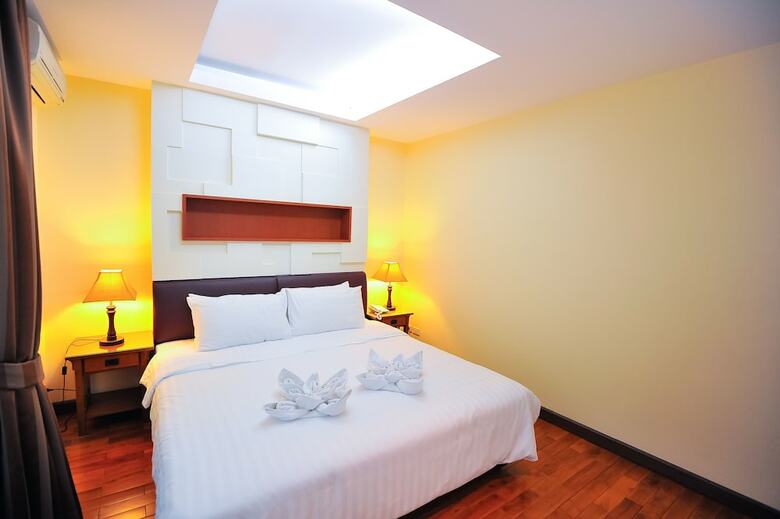 Hotel 42 Grand Residence