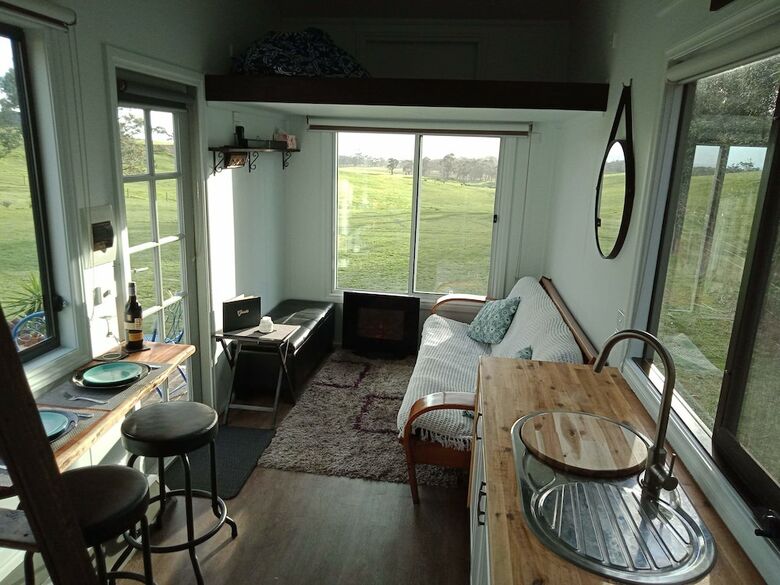 Hotel Dyl & Lil?s Tiny House On Wheels