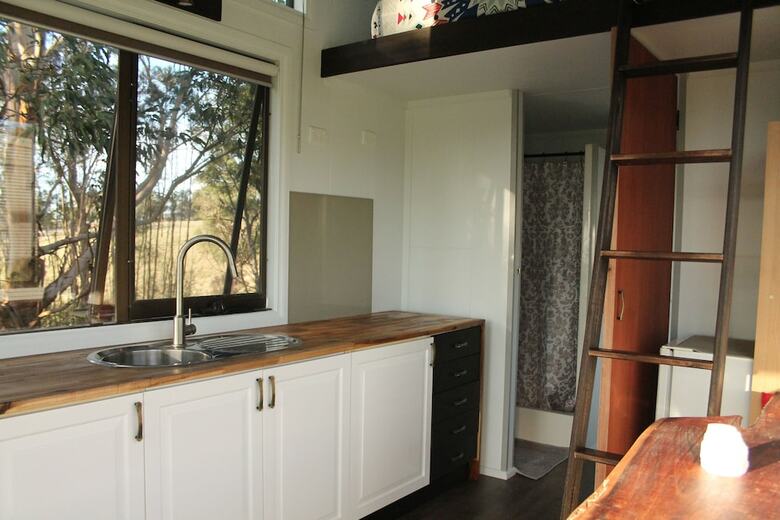 Hotel Dyl & Lil?s Tiny House On Wheels