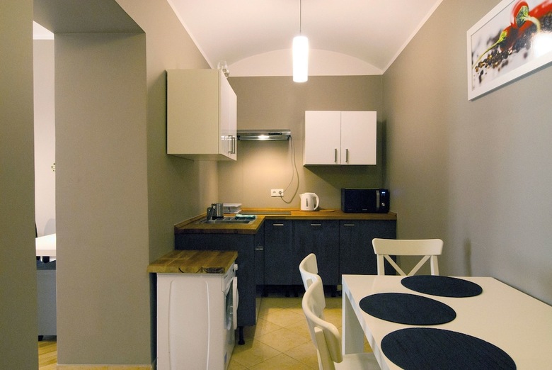 P&j Apartments