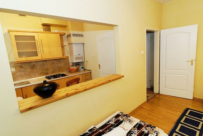 P&j Apartments