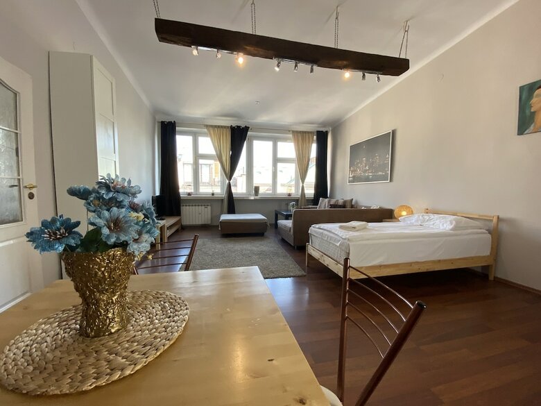 P&j Apartments