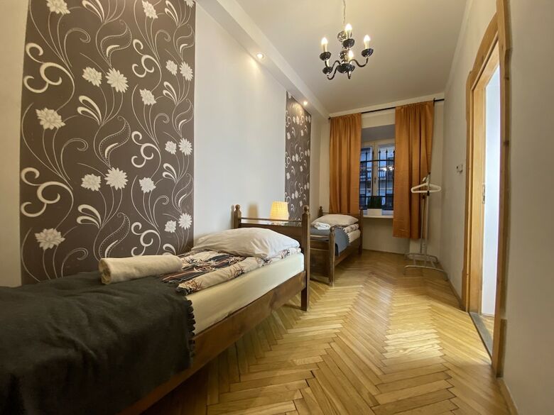 P&j Apartments