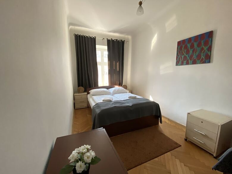 P&j Apartments