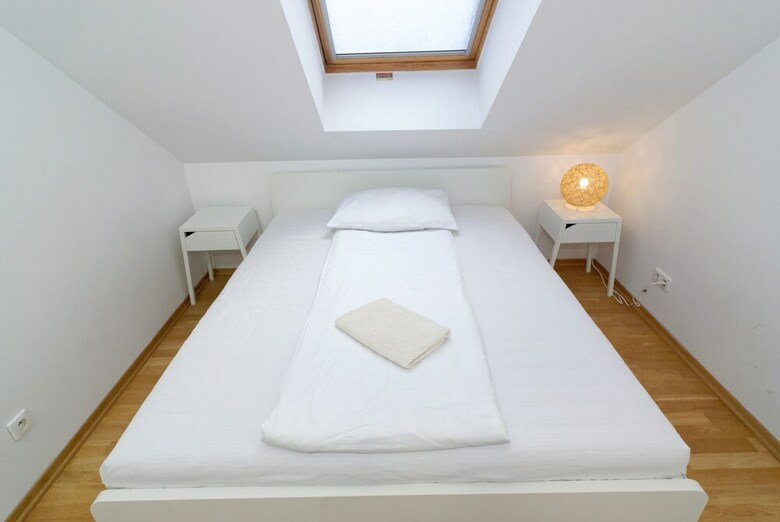 P&j Apartments