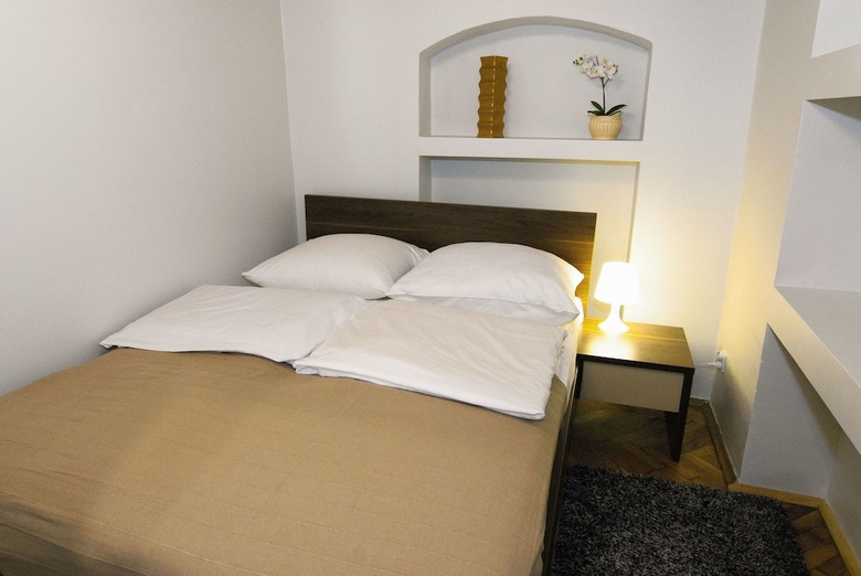 P&j Apartments